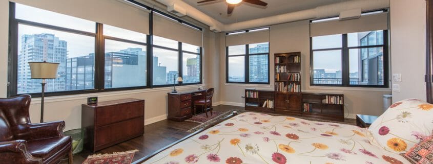 Printers Row Penthouse With Chicago Views - Master Suite