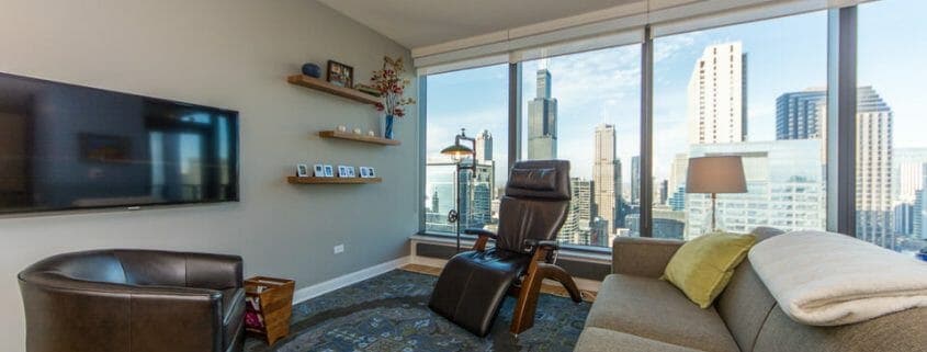 Chicago highrise condo with views - living area