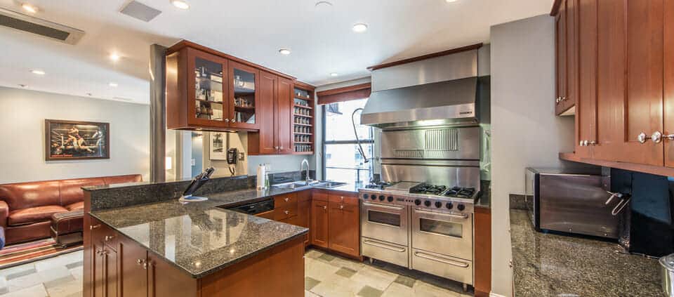 classic Lakeshore Drive condo - kitchen