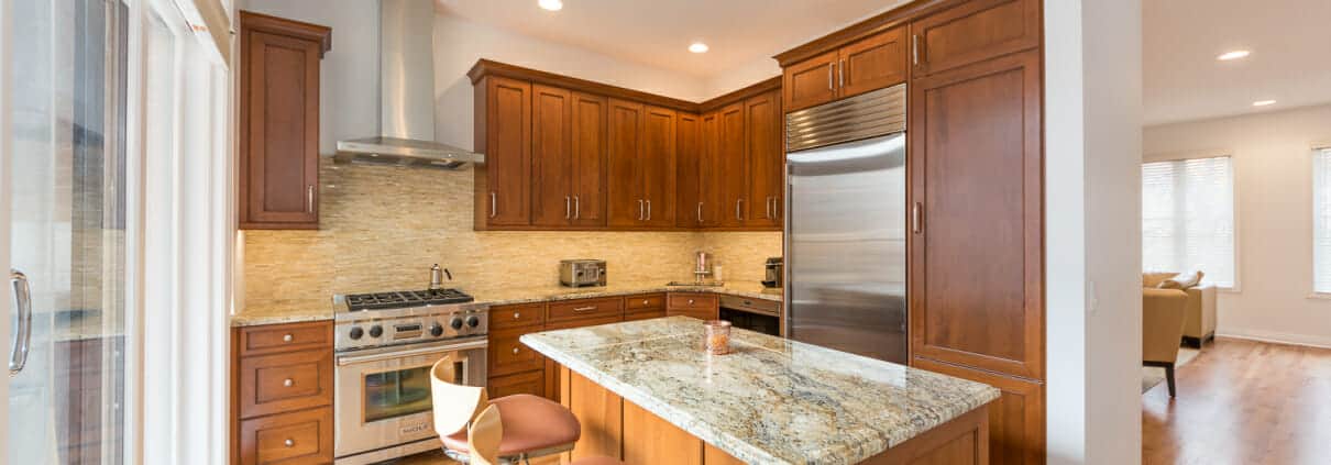 West Loop 3-Bedroom Townhome For Sale - Kitchen