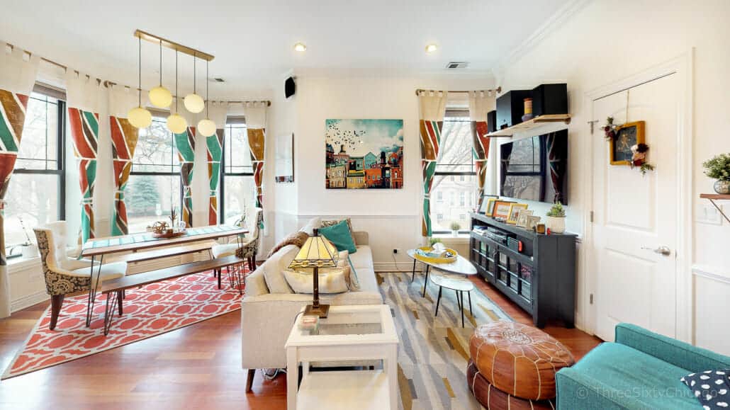 Ravenswood Vintage Condo - Bay windows