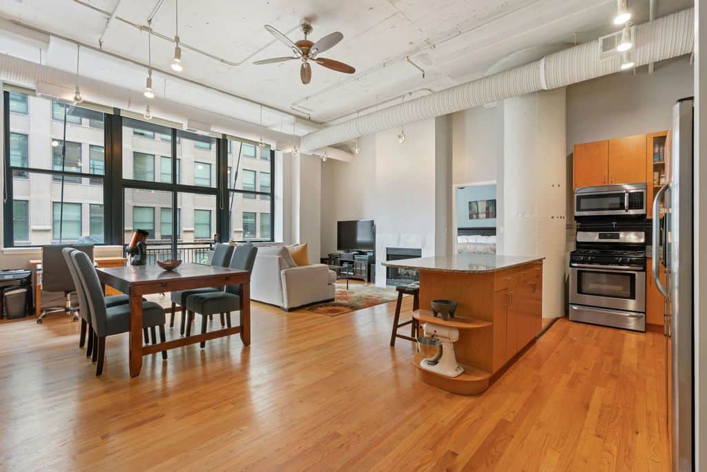 Bright And Spacious Printer's Row Loft For Sale Best Chicago Properties