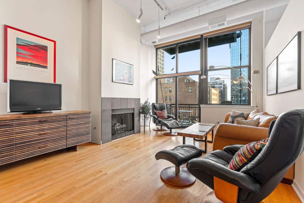 Sunny Printer's Row Loft Best Chicago Properties